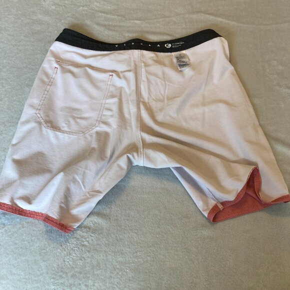 VISSLA Men's Upcycled Coconut Pinstripe Boardshort Raised by Waves Size 32 EUC - Picture 11 of 12